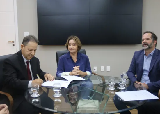 Imagem ilustrativa da imagem TJES firma parceria com para modernizar gestão do Judiciário capixaba