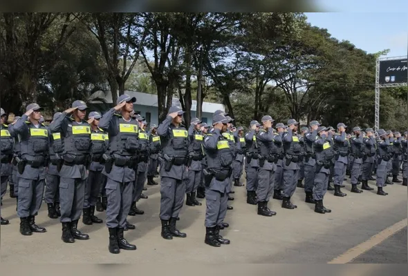 Policiais Militares: concurso da corporação tem mil vagas para soldado combatente e oito para músico