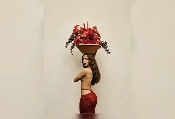 Álbum ainda conta com um curta já  disponível no YouTube