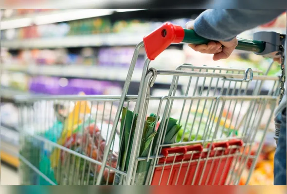 Imagem ilustrativa da imagem Veja o funcionamento de supermercados, bancos e shoppings no próximo jogo do Brasil