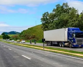 Imagem ilustrativa da imagem Trecho da BR-259 é interditado em João Neiva para correção de falha em viaduto