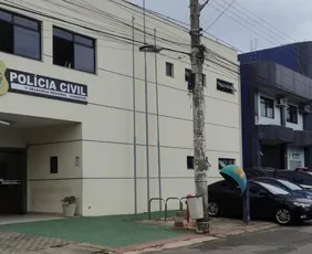 Imagem ilustrativa da imagem Suspeito é morto por policial de folga após esfaquear homem em Igreja de Anchieta