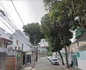 Imagem ilustrativa da imagem Menino de 12 anos cai de 8º andar de prédio em Jardim Camburi