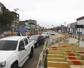 Imagem ilustrativa da imagem Obras na Lindenberg provocam mudança nova trânsito a partir desta quinta