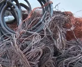 Imagem ilustrativa da imagem Operação prende homem que receptava fios de cobre no Morro da Garrafa, em Vitória