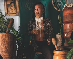 Imagem ilustrativa da imagem Romantismo suingado e delicioso no primeiro álbum de Brunu Chico