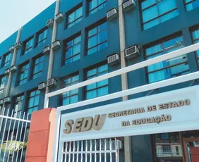 Imagem ilustrativa da imagem Secretaria de Educação investiga 12 servidores por uso de diploma falso no ES