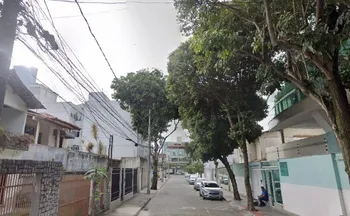 Imagem ilustrativa da imagem Menino de 12 anos cai de 8º andar de prédio em Jardim Camburi