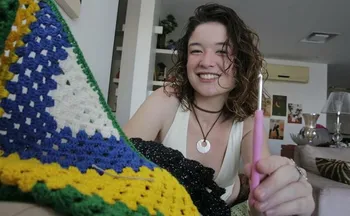 Imagem ilustrativa da imagem Tradição do crochê atravessa gerações e atrai os mais jovens