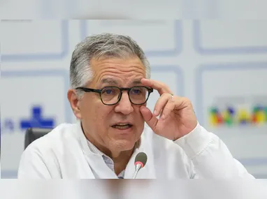 A sarna humana, ou escabiose, é uma infecção na pele causada por um ácaro microscópico