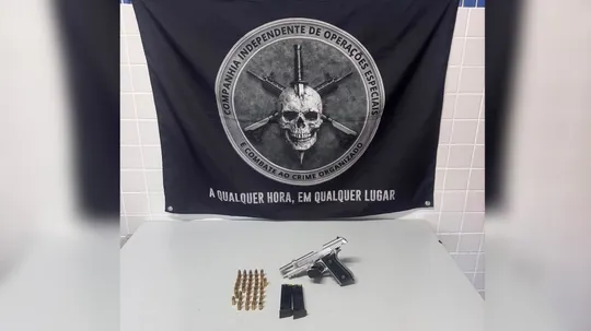 Imagem ilustrativa da imagem Suspeito de atentado contra soldado Saimen morre em confronto com a PM