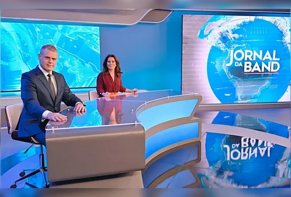 Eduardo Oinegue e Adriana Araújo serão os mediadores do debate entre os candidatos à Presidência.
