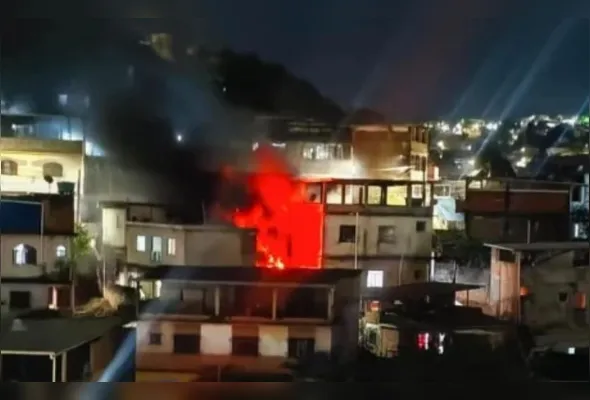 Imóvel da vítima e residência do andar superior foram afetados