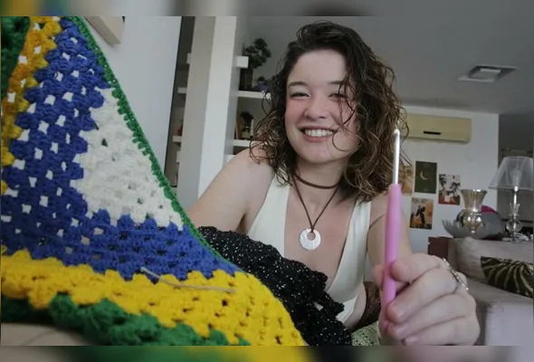 Imagem ilustrativa da imagem Tradição do crochê atravessa gerações e atrai os mais jovens