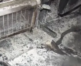 Imagem ilustrativa da imagem Churrascaria pega fogo após freezer "explodir" em Vitória