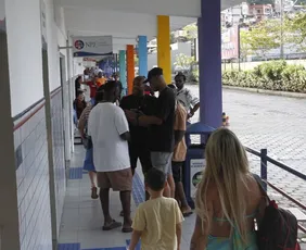 Imagem ilustrativa da imagem Colégios eleitorais sem tumulto perto do fim da votação