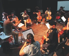 Imagem ilustrativa da imagem Vitória recebe concertos gratuitos de violoncelo pela primeira vez