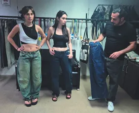 Imagem ilustrativa da imagem Empresa do ES lança jeans com lavagem industrial “sem água”