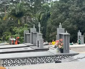 Imagem ilustrativa da imagem Homem morre ao cair em túmulo do pai em cemitério de Linhares
