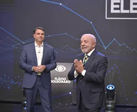 Imagem ilustrativa da imagem Lula condiciona debate a quebra de sigilo de Flávio