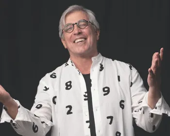 Imagem ilustrativa da imagem “A música faz coisas que até Deus duvida”, diz Ivan Lins