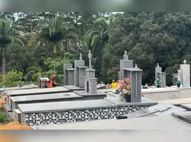 Mãe retornou ao Batalhão da Polícia Militar nesta quarta-feira (21) para agradecer aos policiais que salvaram a vida do filho