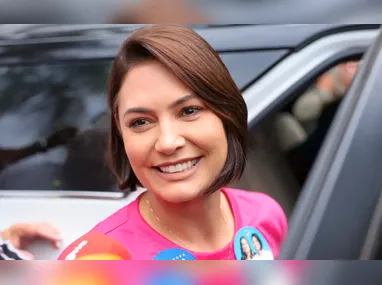 Imagem ilustrativa da imagem Michelle Bolsonaro é eleita senadora pelo Distrito Federal