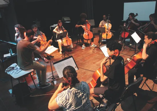 Imagem ilustrativa da imagem Vitória recebe concertos gratuitos de violoncelo pela primeira vez