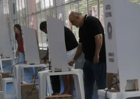 Imagem ilustrativa da imagem Eleições 2026: saiba o que pode e o que não pode no dia da votação