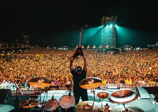 Imagem ilustrativa da imagem Vibra Rock Brasil: Raimundos como primeira atração da edição de 2027 em Vitória