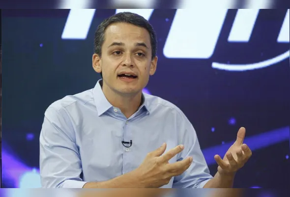 Lorenzo Pazolini participou da sabatina da TV Tribuna/Band