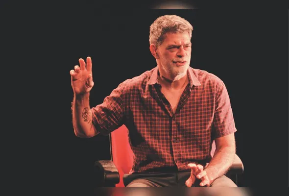Moscovis ganhou o Prêmio Shell de Teatro com “O Motociclista no Globo da Morte”, que estreia em Vitória no próximo fim de semana