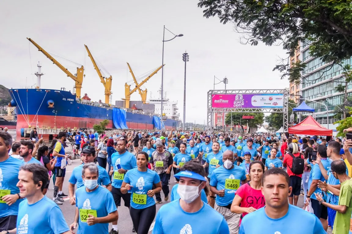 Imagem ilustrativa da imagem Imagens Corrida Tribuna 2021