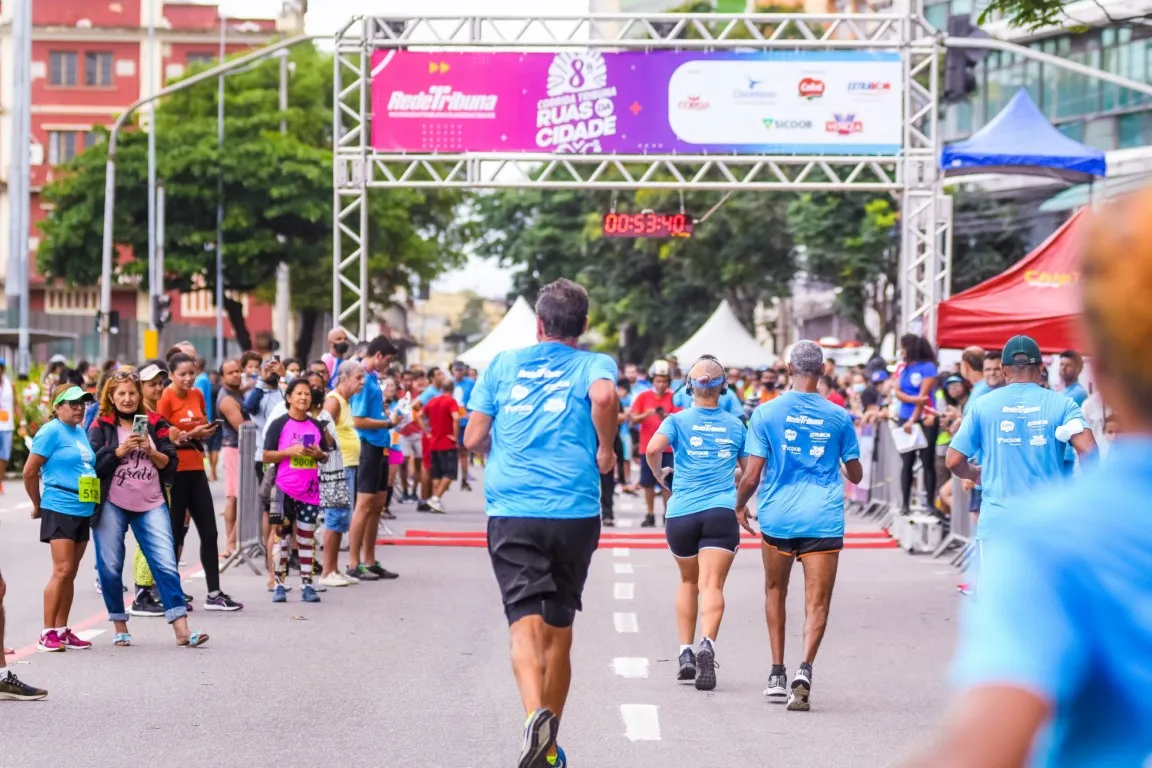 Imagem ilustrativa da imagem Imagens Corrida Tribuna 2021