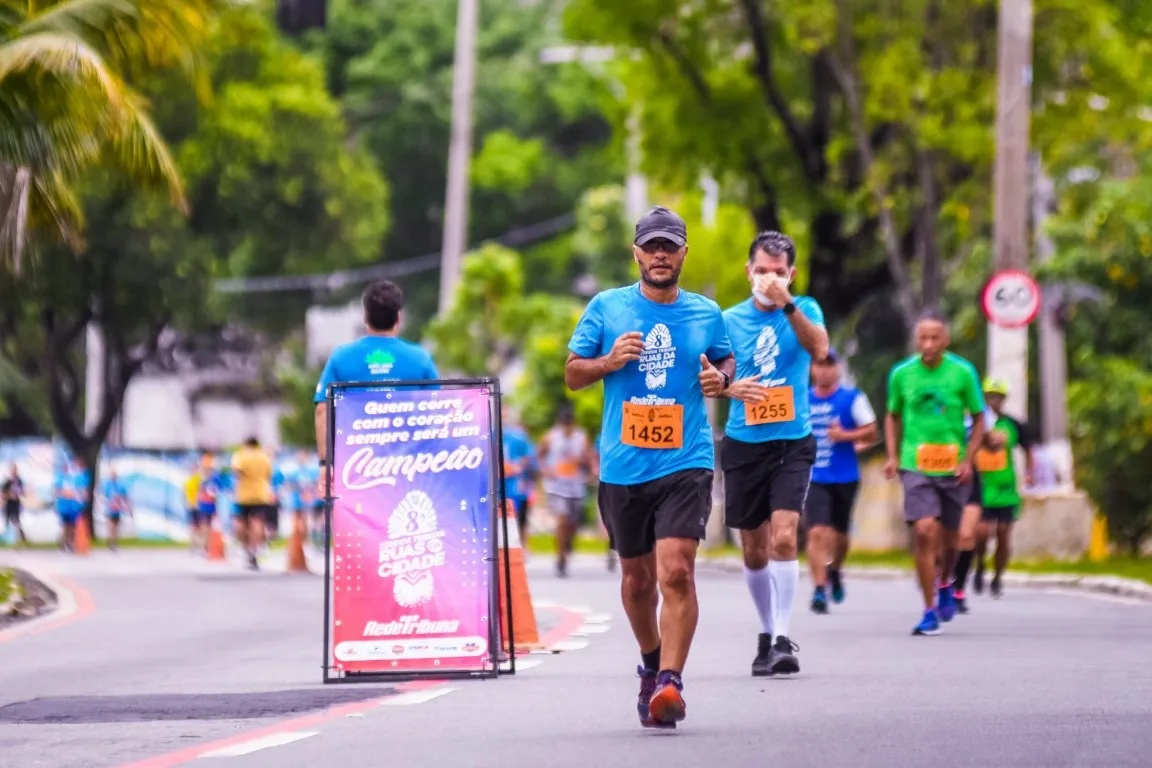 Imagem ilustrativa da imagem Imagens Corrida Tribuna 2021