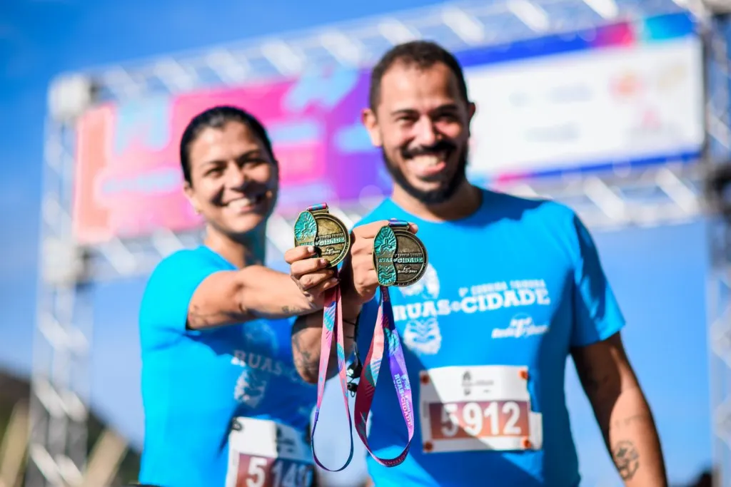 Imagem ilustrativa da imagem Corrida Tribuna Imagens 2018