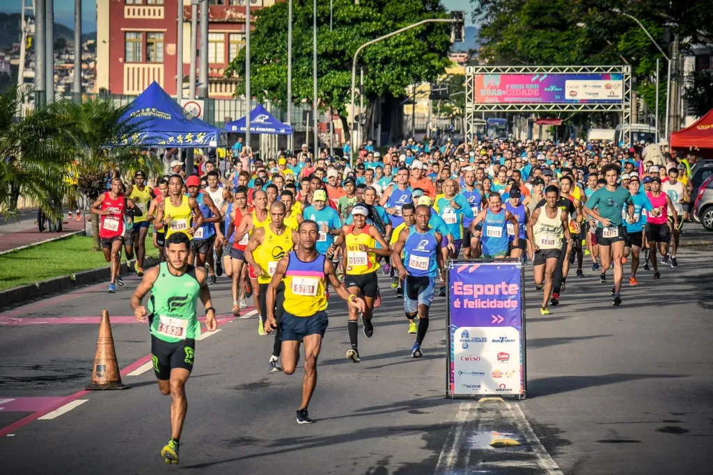 Imagem ilustrativa da imagem Corrida Tribuna Imagens 2018