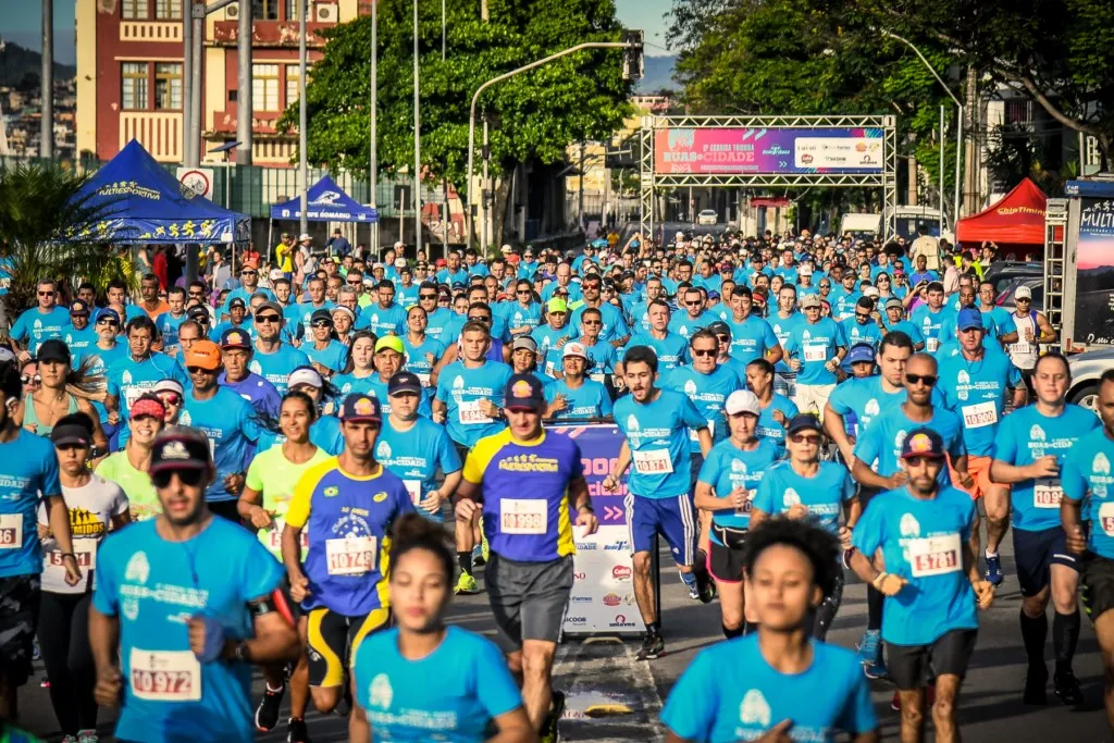 Imagem ilustrativa da imagem Corrida Tribuna Imagens 2018