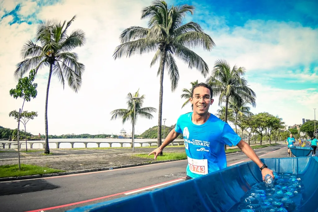 Imagem ilustrativa da imagem Corrida Tribuna Imagens 2018