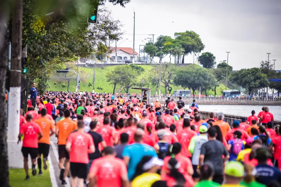 Imagem ilustrativa da imagem Corrida Tribuna Imagens 2019