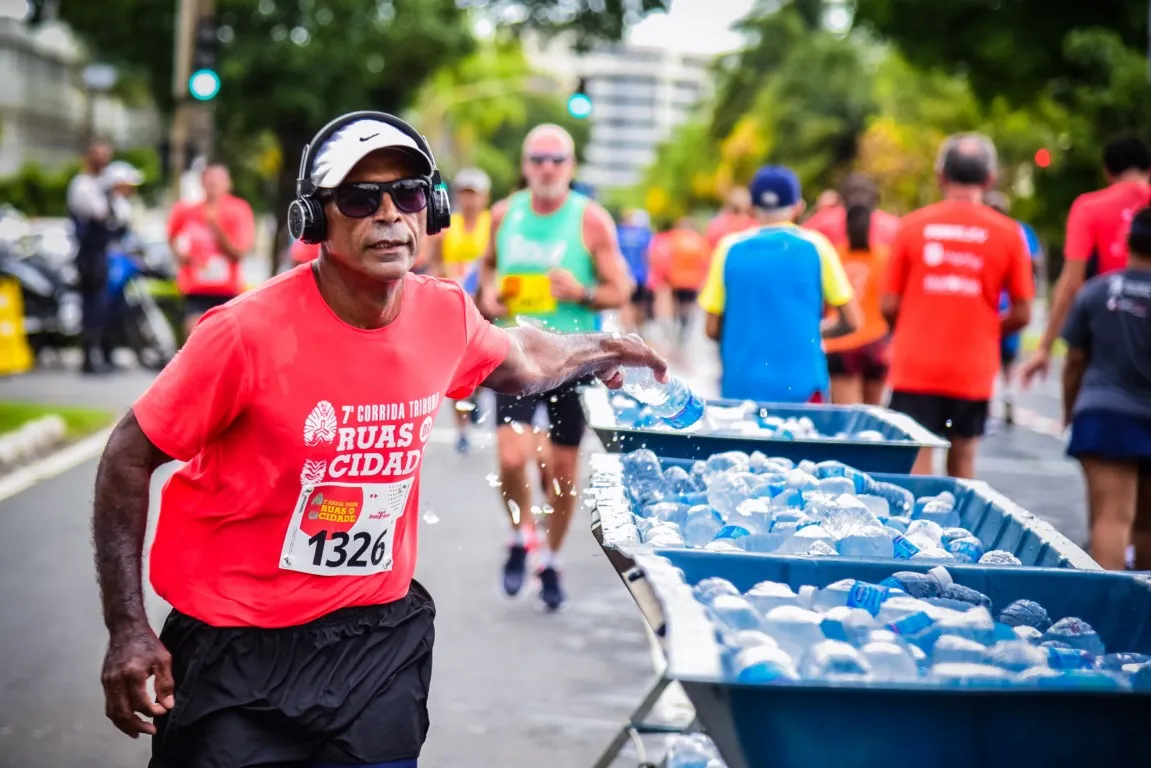 Imagem ilustrativa da imagem Corrida Tribuna Imagens 2019