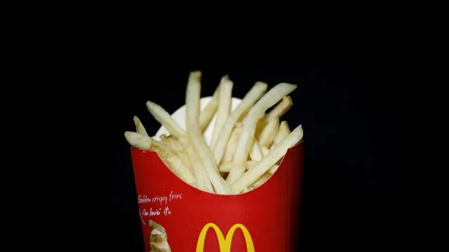 Imagem ilustrativa da imagem McDonald’s faz racionamento de batata frita, para driblar escassez do produto