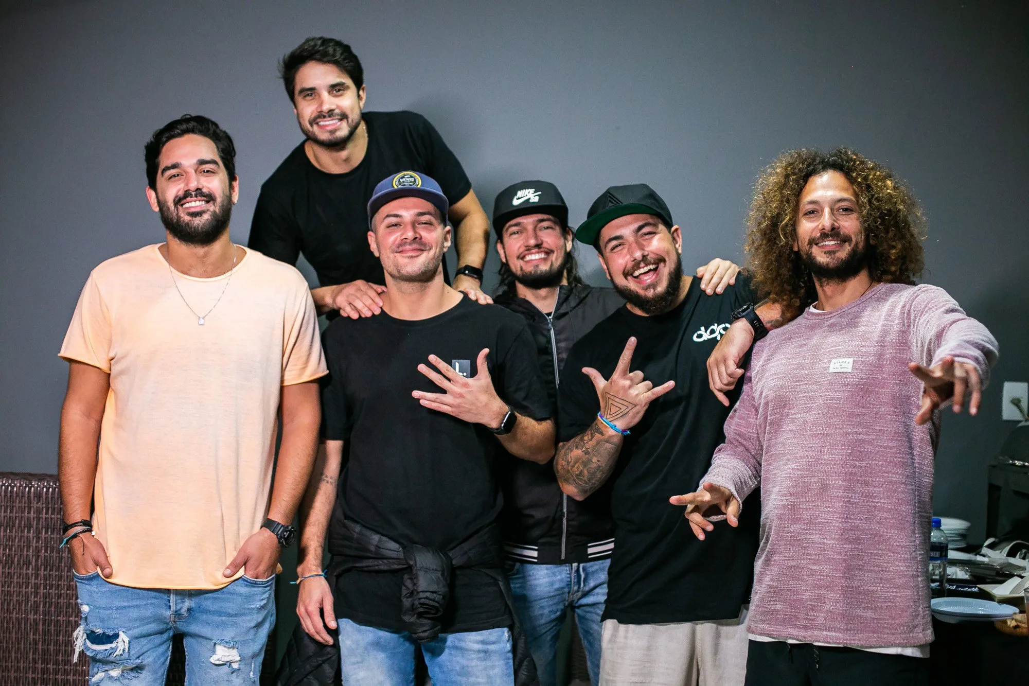 Imagem ilustrativa da imagem Noite de sertanejo e pop em Guarapari