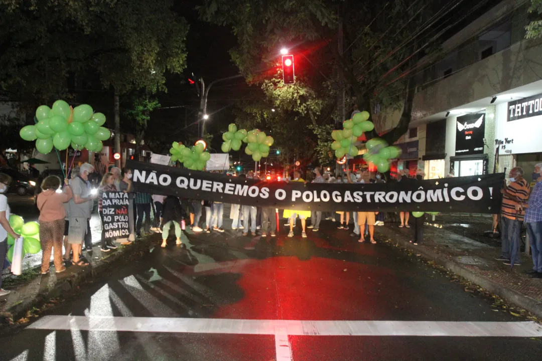 Imagem ilustrativa da imagem "Não vai virar Rua da Lama", garante secretário sobre Mata da Praia