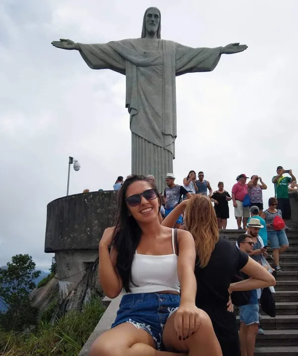 Imagem ilustrativa da imagem Preços de passagens sobem e famílias trocam avião por ônibus
