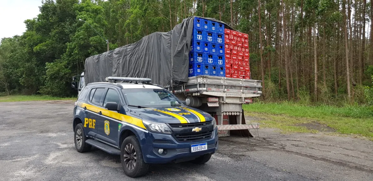 Imagem ilustrativa da imagem Carga de cerveja é apreendida pela Polícia Rodoviária Federal na BR-101