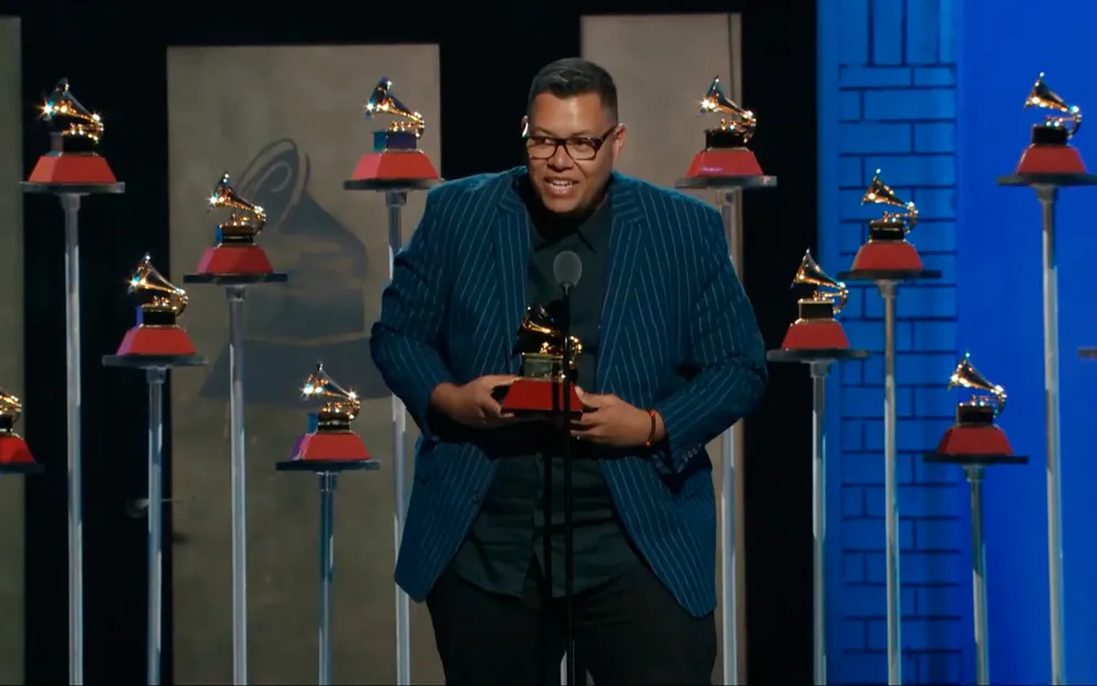 Imagem ilustrativa da imagem Cantor de Cachoeiro, Anderson Freire vence Grammy Latino pela segunda vez