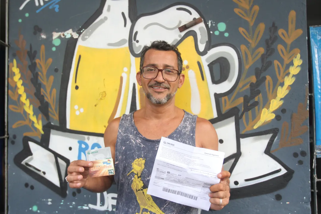Imagem ilustrativa da imagem Consumidora economiza R$ 6 mil em feirão para renegociar dívidas