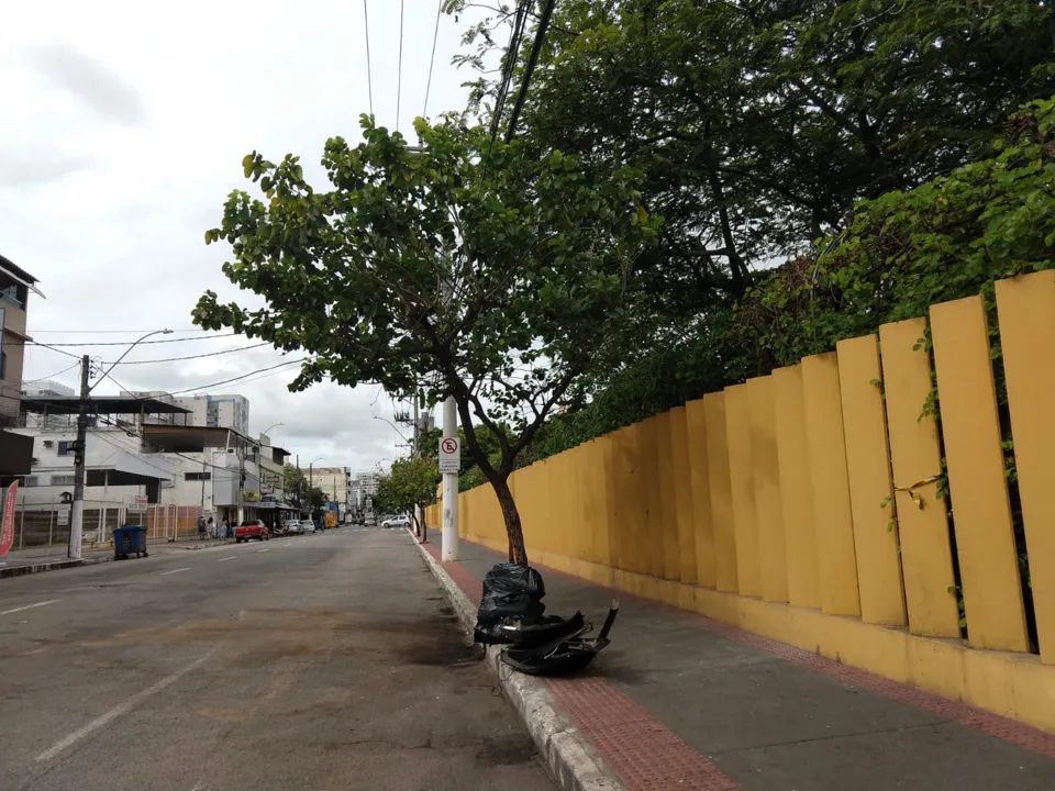 Imagem ilustrativa da imagem Perseguição termina em acidente com cinco feridos em Vila Velha