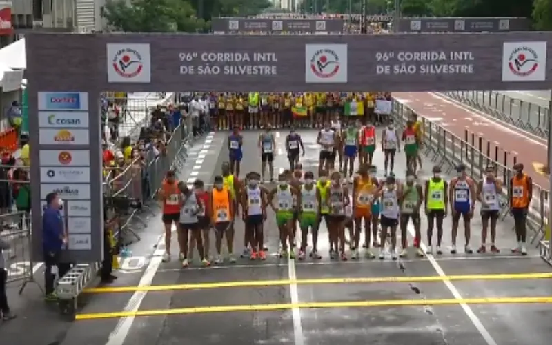 Imagem ilustrativa da imagem Queniana e etíope vencem no retorno da corrida de São Silvestre